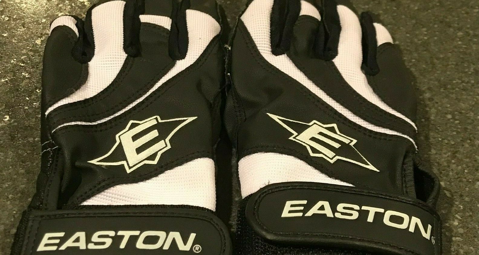 EASTON VRS POWER BOOST Batting Glove Series Pair Flexible Lycra And Silicon Molded Neoprene Strap Tacky Palm Baseball Softball 2021 Adult and Youth VRS Pad Reduces Vibration And Blisters
