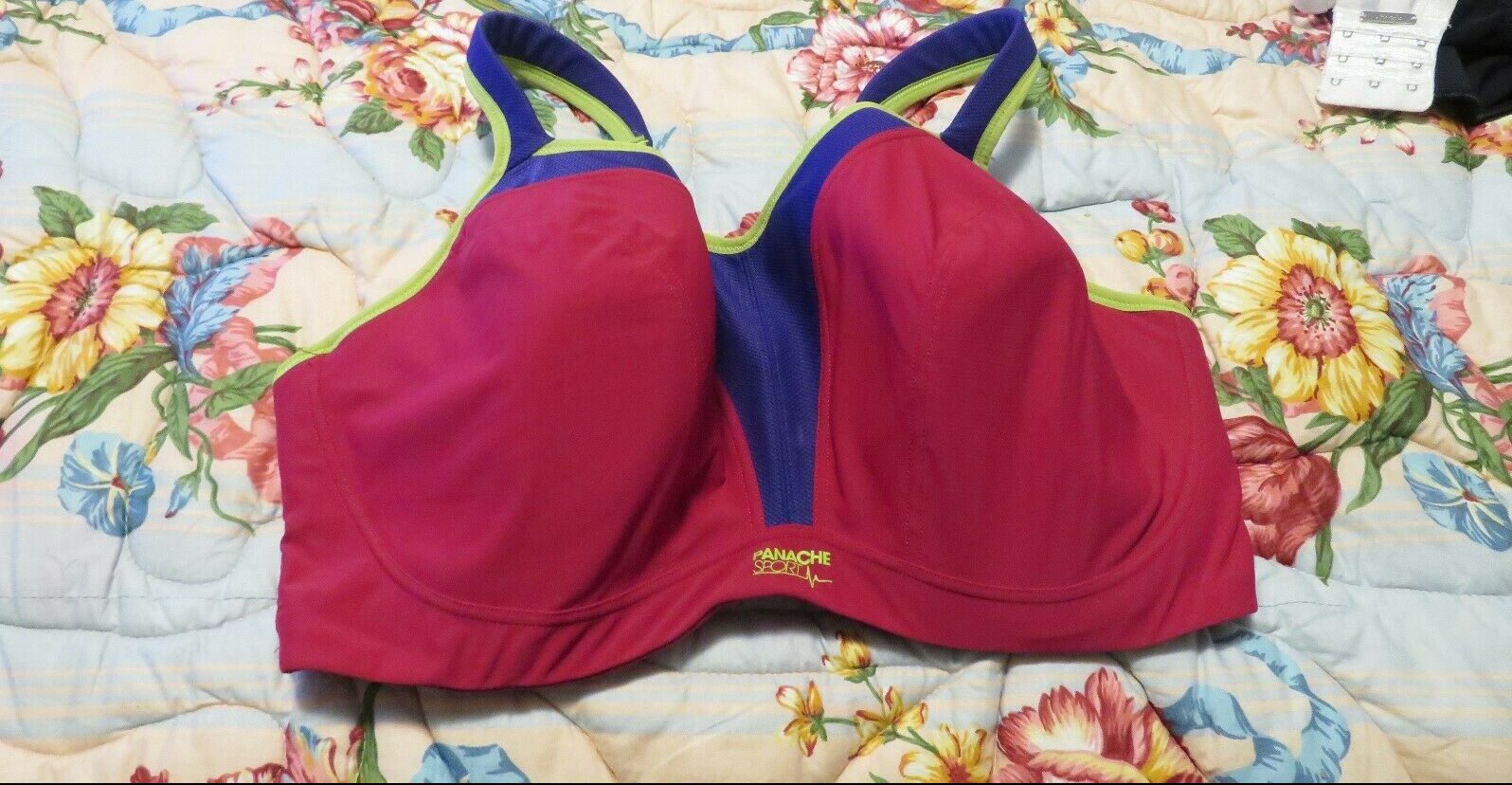 bounce prevention sports bra