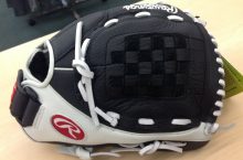 Rawlings Shut Out Softball Glove Review
